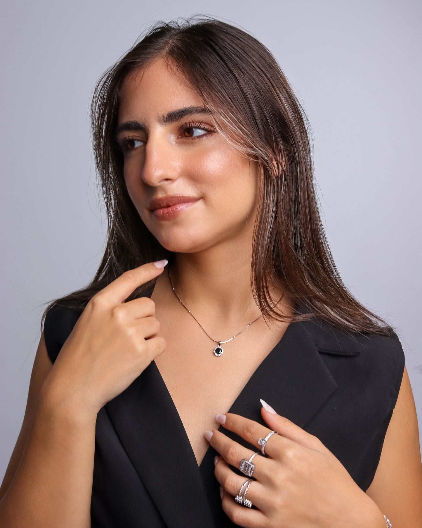 Collier zeenah – Pierre noire