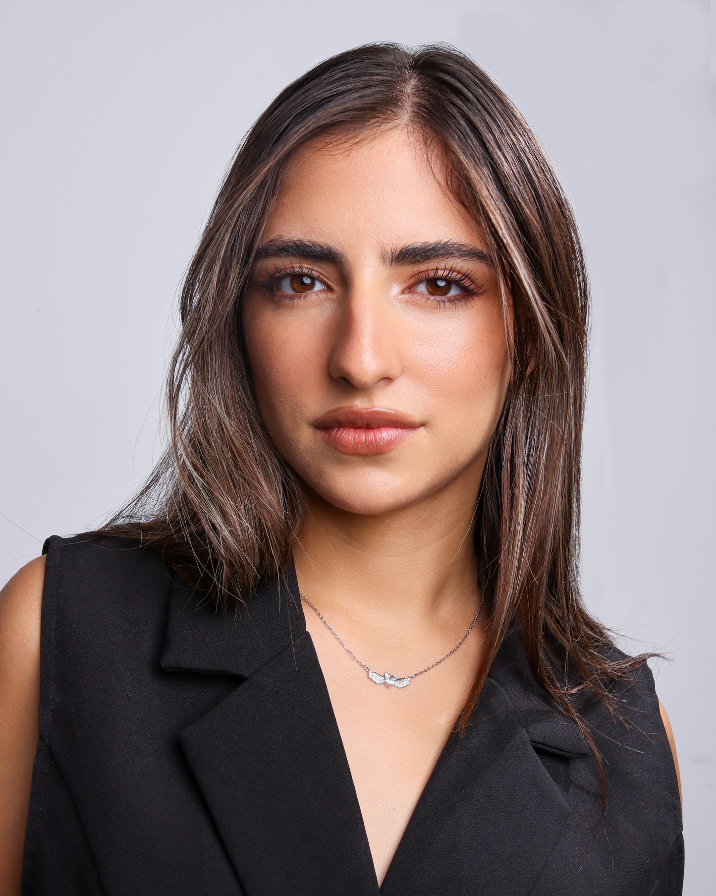 collier zeenah Papillon d’Argent – Ailes d’Éclat